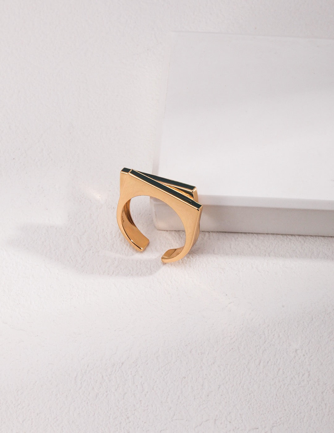 Golden Horizon Ring