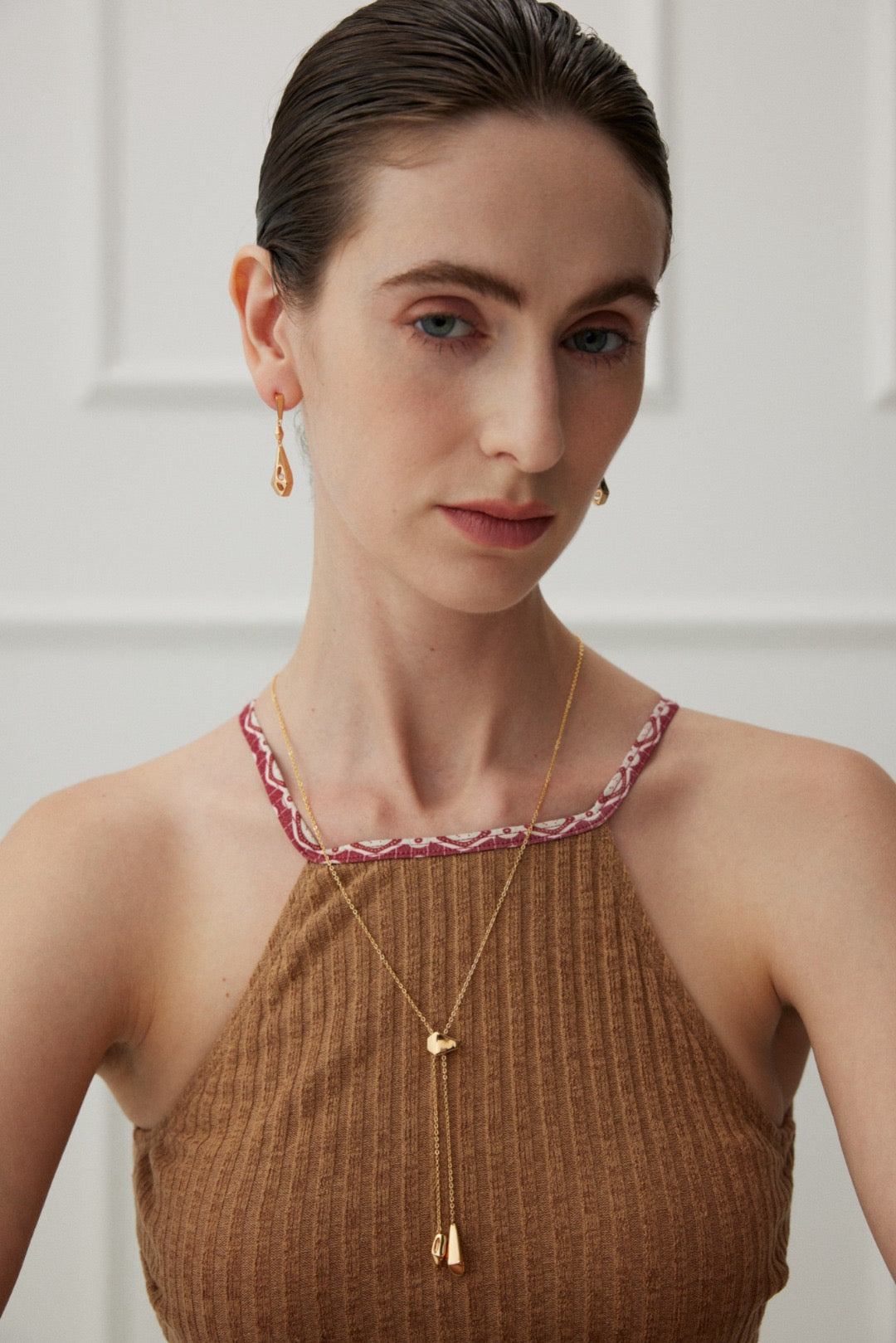 Irregular Shape Necklace