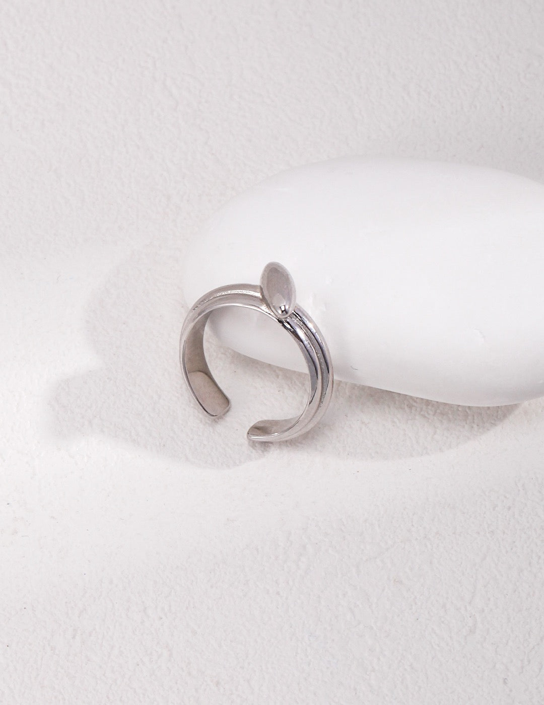 Silhouette Crescent Ring