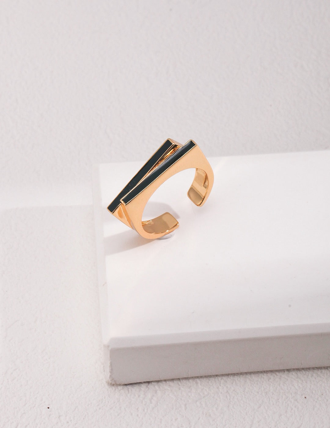 Golden Horizon Ring