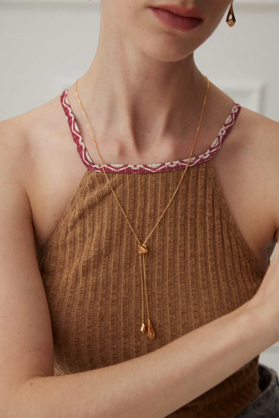 Irregular Shape Necklace