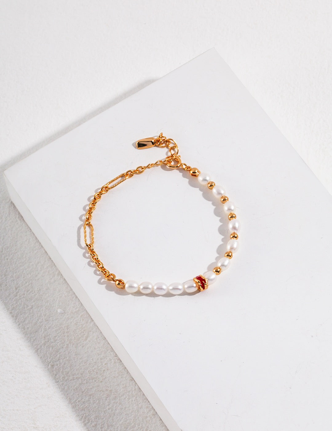 Glamour Link Bracelet