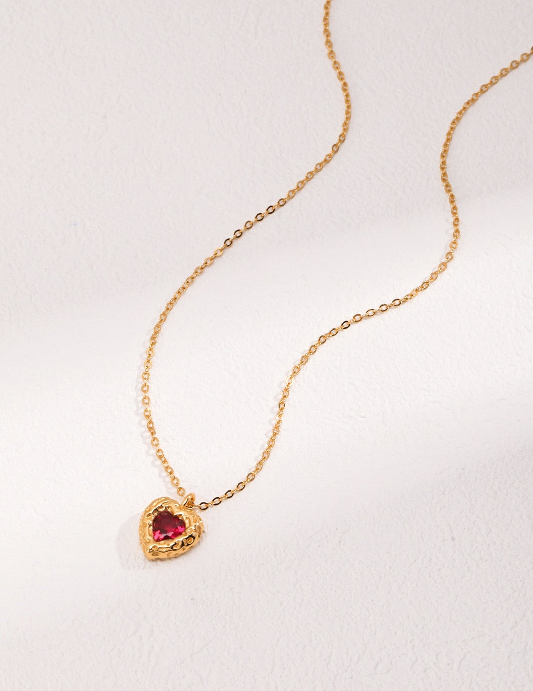 Heartfelt Shine Necklace