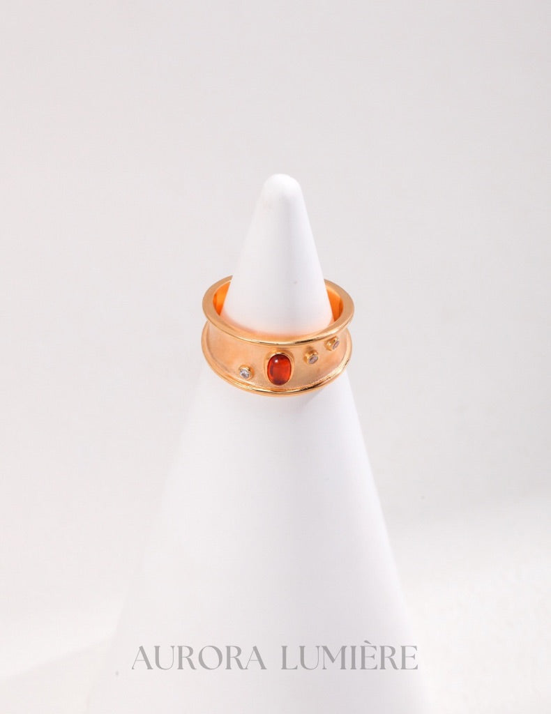 Vintage Scroll Zirconia Ring