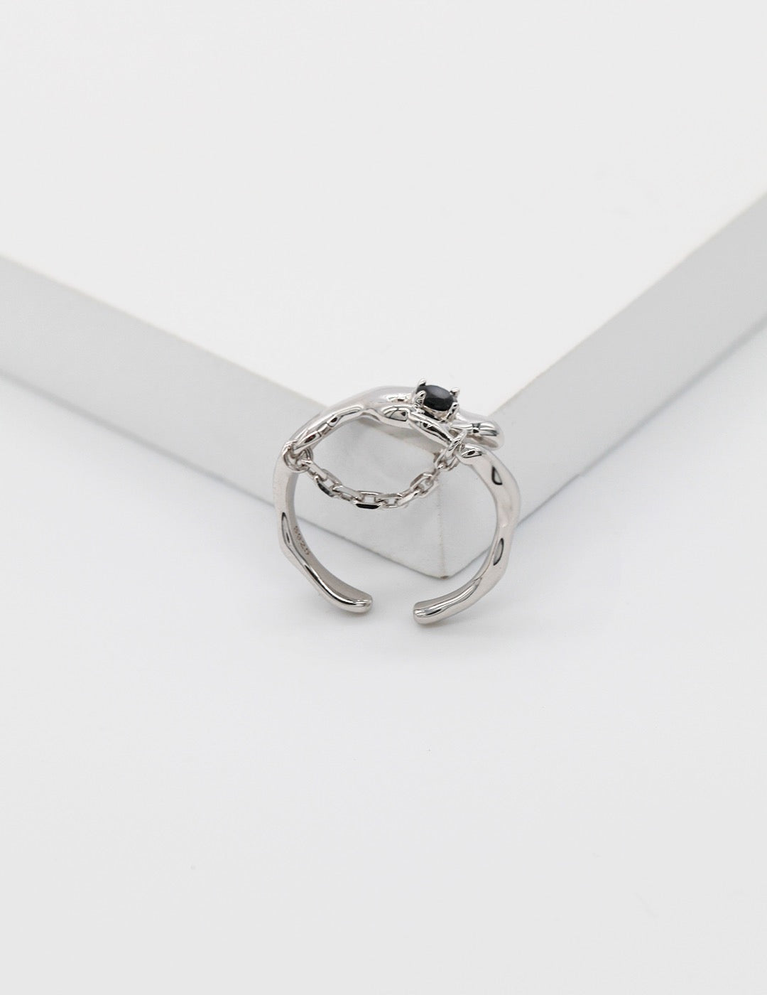 Quartz Ring with Chain